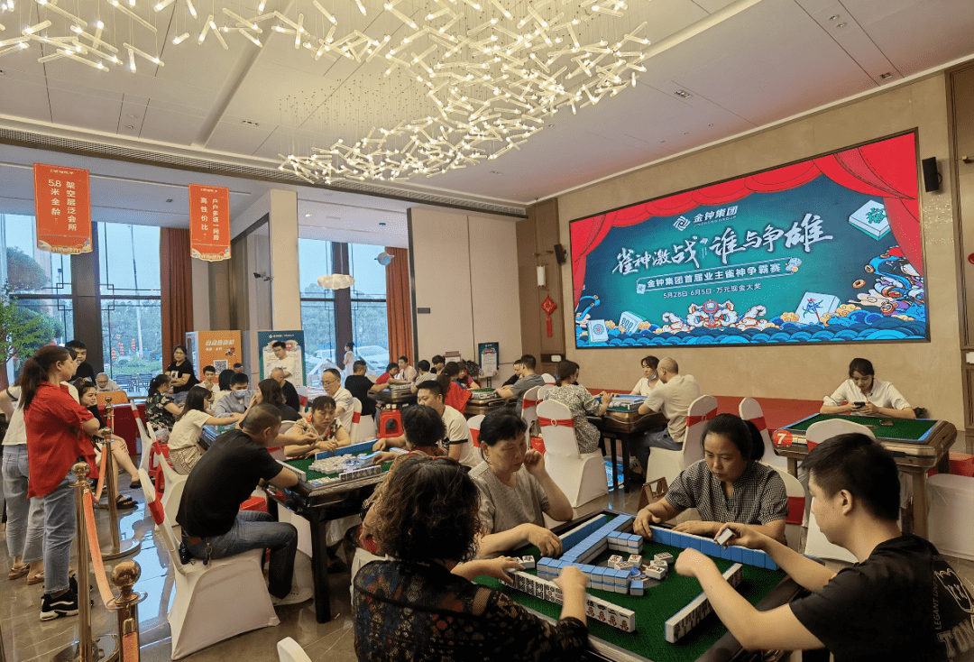 公开赛巅峰对决！岭东烈马队火力全开徽州风暴队，击剑赛场再起波澜；战术板得到兑现(狙击对决巅峰对决在线观看)