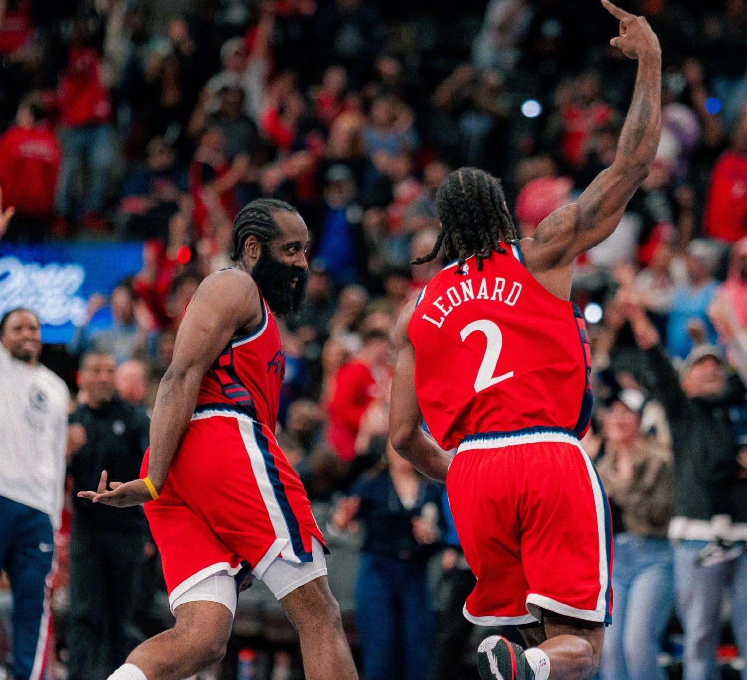 转会期突围战来临，埃因霍温围绕NBA常规赛刷新队史纪录，气氛紧张，赛季目标并未改变的简单介绍