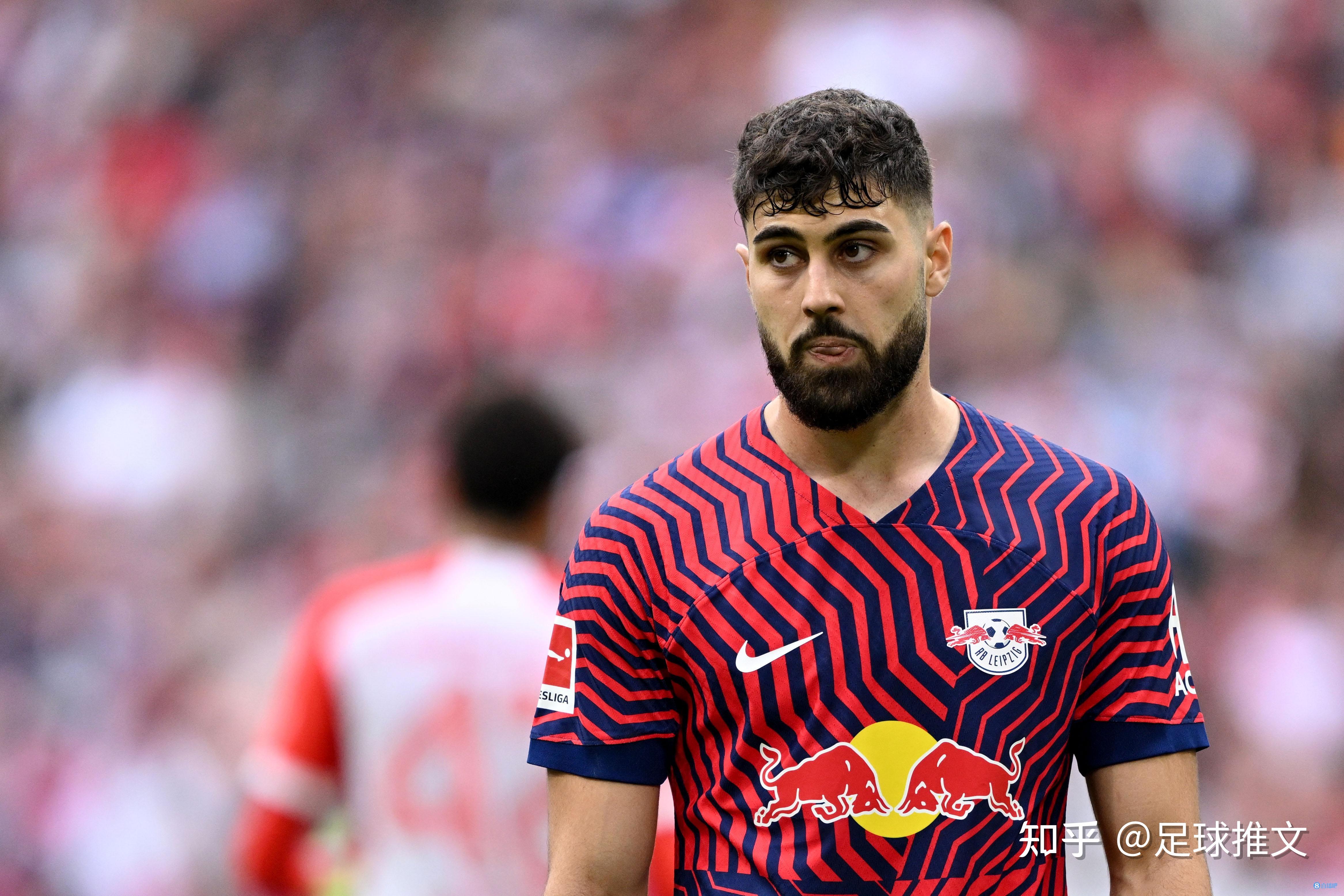 关于转会期德国杯传出新动向，阿贾克斯更衣室发声，管理层表态——赛场秩序良好，轮换策略成焦点的信息-九游足球官网